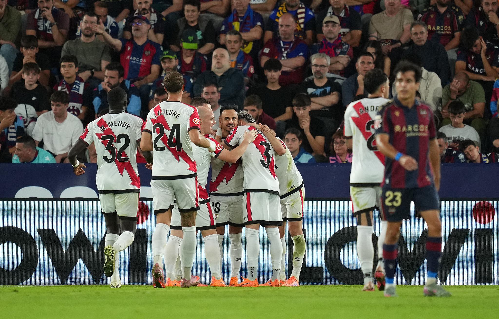 半岛体育下载-莱万特考虑乌戈·拉古贝尔以应对凯文·阿里亚加可能的离队