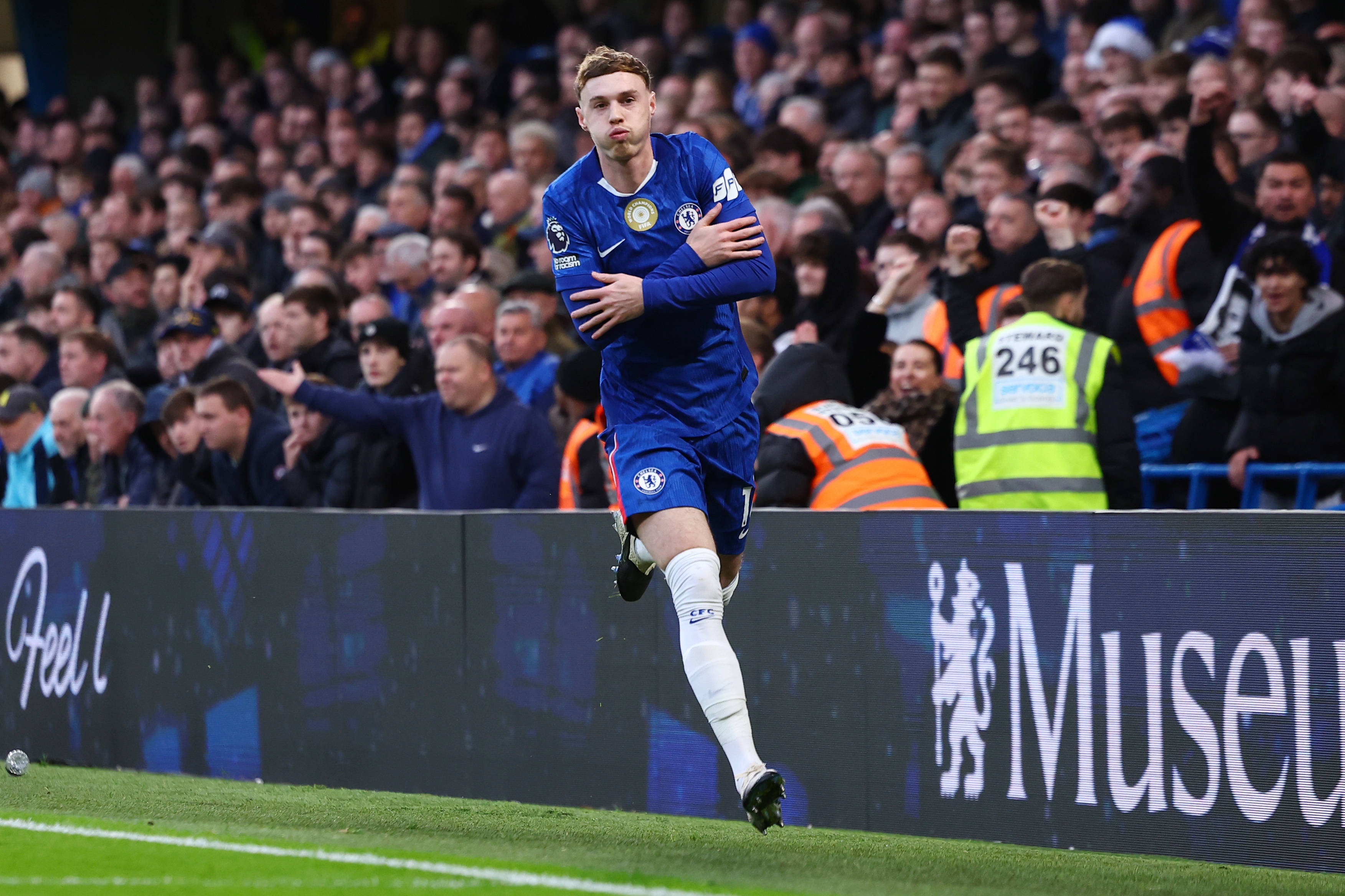 与曼联传绯闻？天空辟谣：帕尔默是切尔西非卖品，他在球队很开心